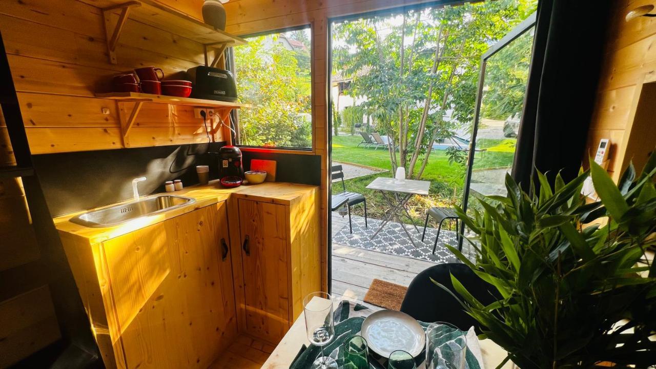 La Cabane Du 375, Piscine Clim,Jacuzzi Et Insolite Saint-Jean-de-Moirans Екстериор снимка